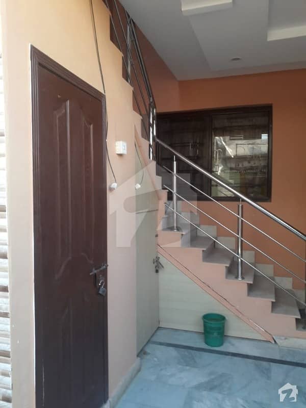 Tile Flooring Good Condition Ground Floor 1250 Square Feet For Rent In I-10