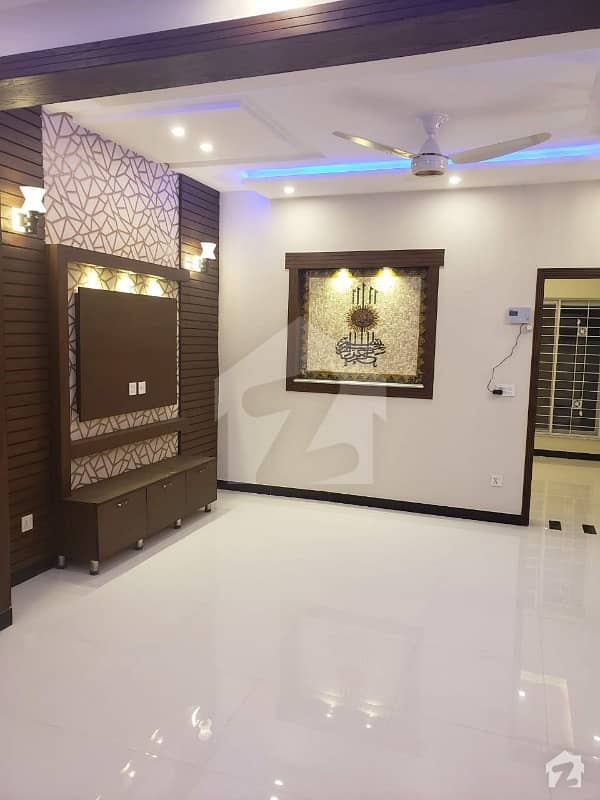 Brand New First Entry 5.5 Marla House Is Available For Rent In Bahria Town Lahore