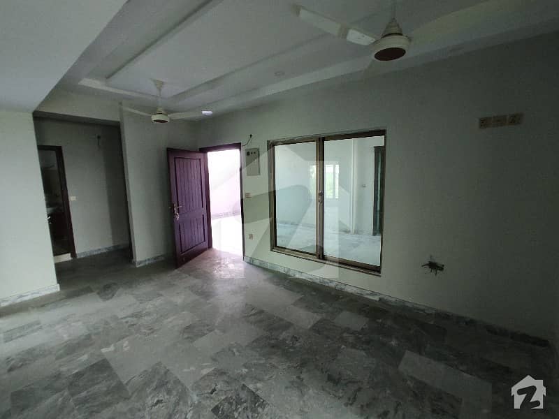 Flat Apartment Available For Sale In Awan Tower