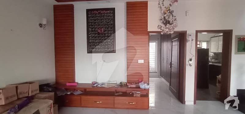 Lower Portion Of 5 Marla House Available For Rent In Block Bb Sector D Bahria Town
