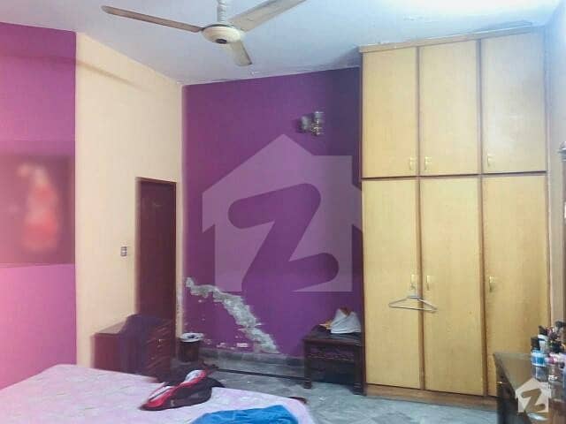 تاج باغ سکیم لاہور میں 3 کمروں کا 4 مرلہ مکان 1.15 کروڑ میں برائے فروخت۔