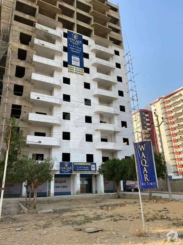 وقار ٹوِن ٹاور سعدی روڈ کراچی میں 4 کمروں کا 5 مرلہ فلیٹ 55 لاکھ میں برائے فروخت۔