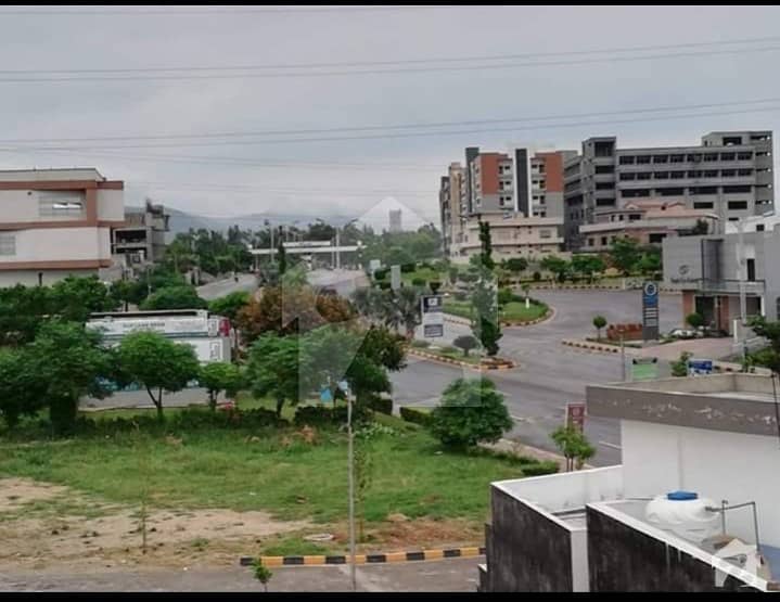 Mpchs B17 Prime Location F Block Plot Size 30x60" Open File Available