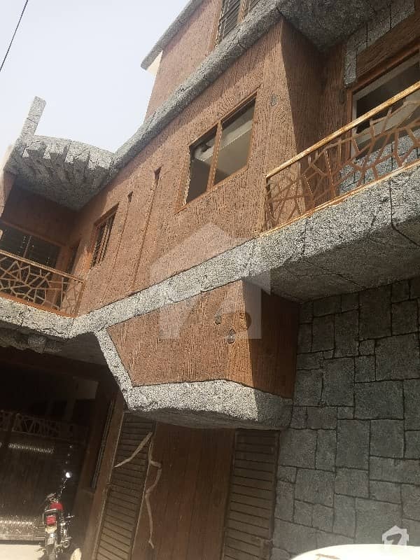 In Chaudhary Jan Colony Of Rawalpindi, A 2250  Square Feet Upper Portion Is Available