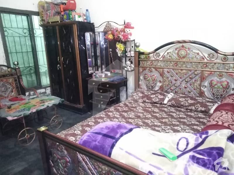 چونگی امر سدھو لاہور میں 2 کمروں کا 3 مرلہ مکان 45 لاکھ میں برائے فروخت۔
