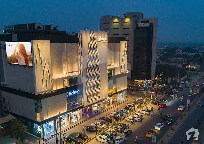 Possession Shop With 10% Guaranteed Rental For Sale In Xinhua Mall