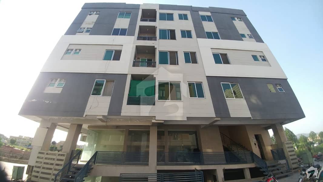 850  Square Feet Flat In D-17 For Sale