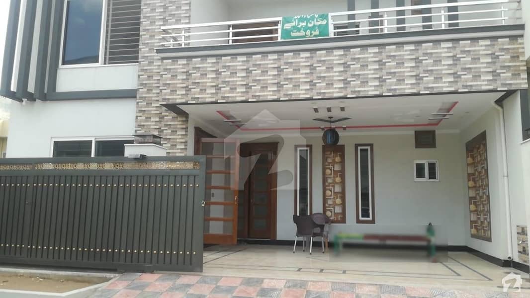 1350  Square Feet House Available For Sale In Soan Garden