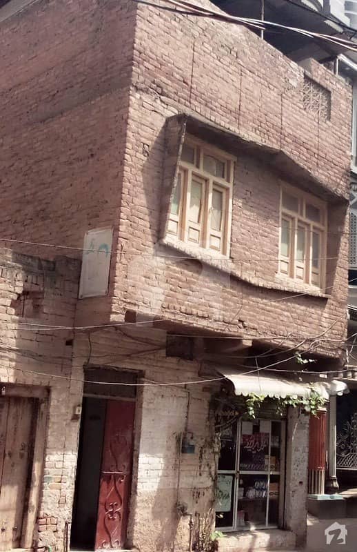 دبگاری گارڈن پشاور میں 6 کمروں کا 3 مرلہ مکان 2.4 کروڑ میں برائے فروخت۔