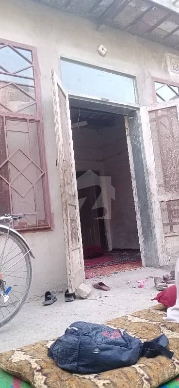 House For Grabs In 2250  Square Feet Quetta