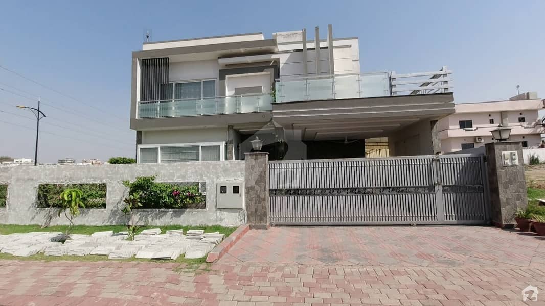 1 Kanal + 10 Marla Extra Land Corner Luxury House For Sale In Bahria Enclave Islamabad.