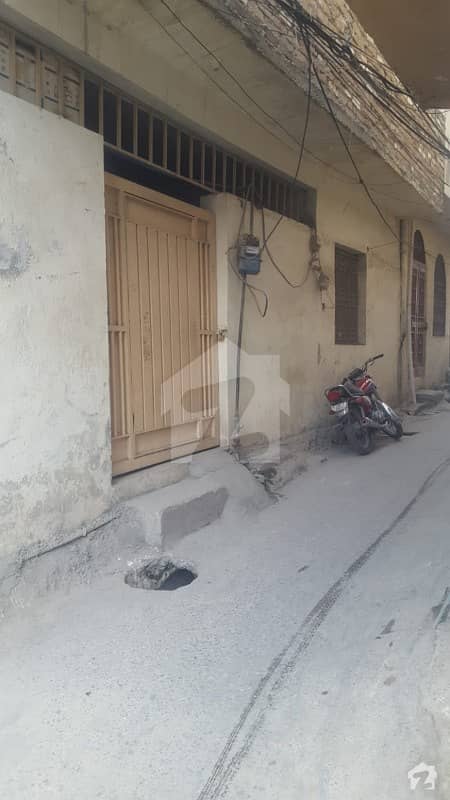 پی آئی اے کالونی راولپنڈی میں 2 کمروں کا 3 مرلہ مکان 34 لاکھ میں برائے فروخت۔