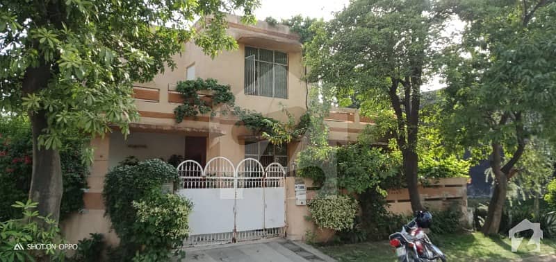 ڈی ایچ اے فیز 1 ڈیفنس (ڈی ایچ اے) لاہور میں 4 کمروں کا 12 مرلہ مکان 2.48 کروڑ میں برائے فروخت۔