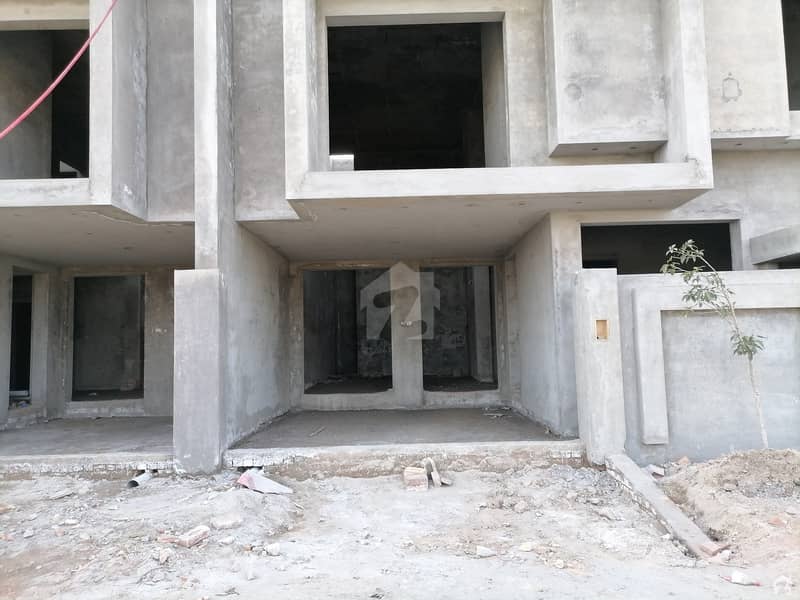 Jaranwala Road House Sized 5 Marla Is Available