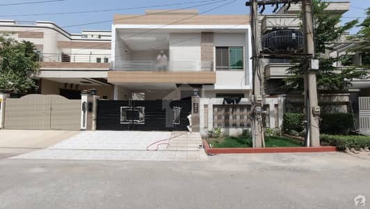 Well-Constructed House Available For Sale In Izmir Town