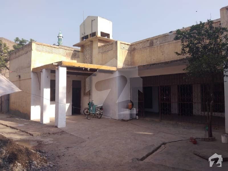 4896  Square Feet House In Only Rs 17,300,000