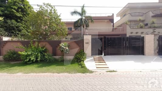 1 Kanal House Is Available For Sale In Marghzar Officers Colony Lahore