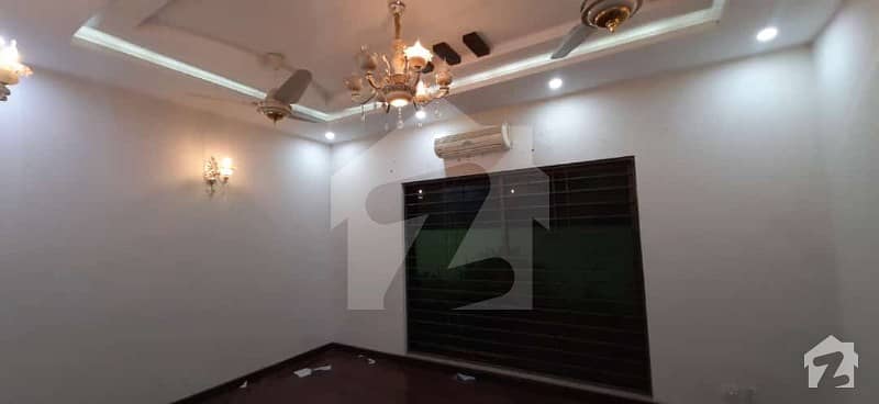 12 Marla House With Basement Near Commercial Market For Rent In Dha Phase 4