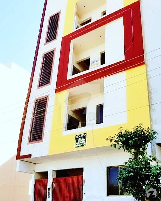 A Palatial Residence For Sale In Teacher Society Karachi
