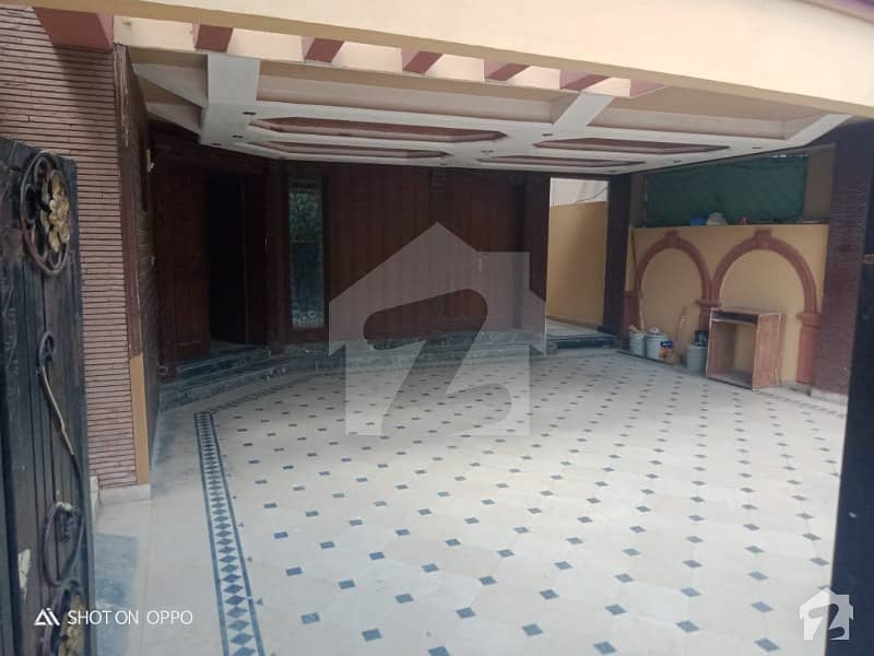 1 Kanal Complete House In Phase Ii Available For Rent