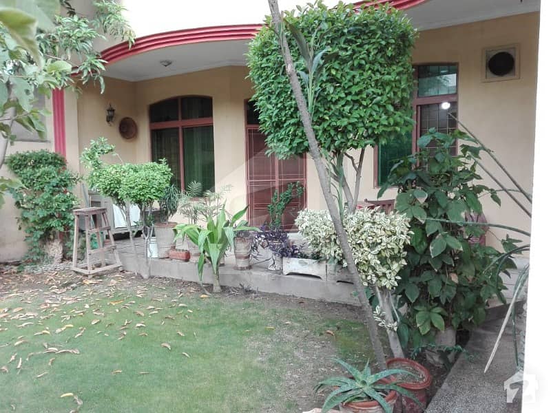 15 Marla Single Story House Available For Sale In PIA Housing Scheme Lahore