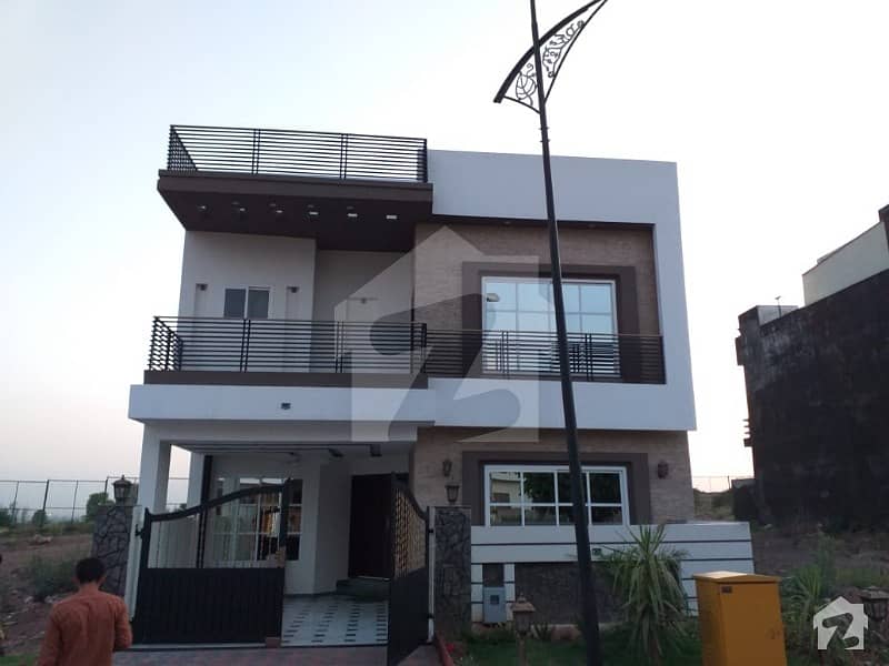 8 Marla Brand New Beautiful House For Sell In Sector G