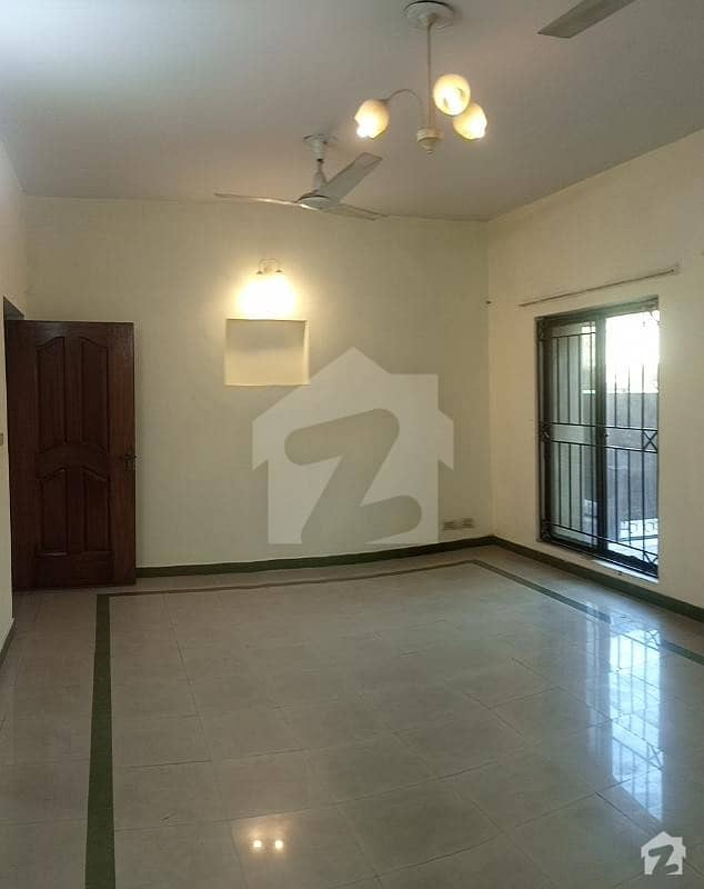 Askari-1 ,  3-bedroom's , 2012-flat Available For Sale
