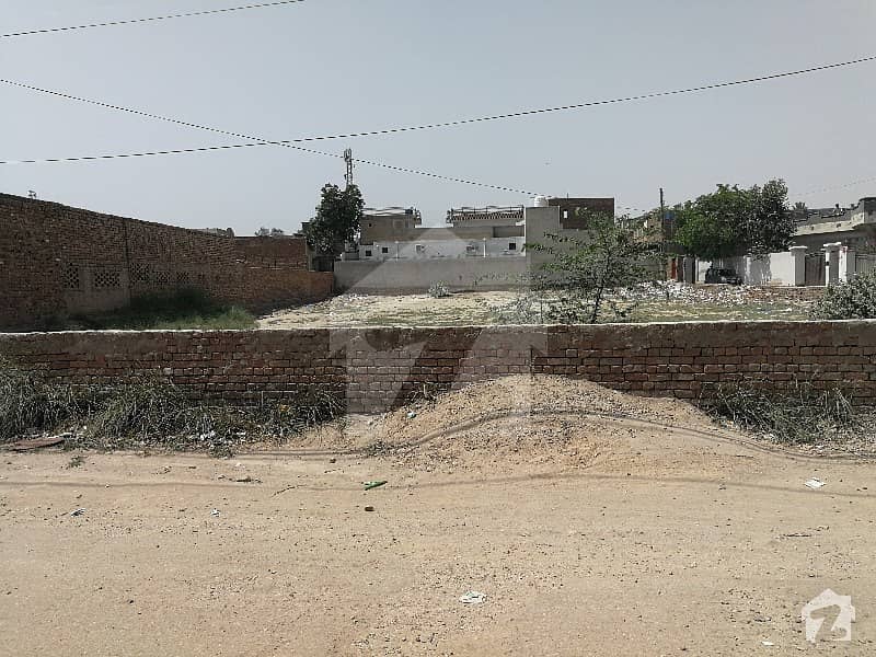 Reserve A Centrally Located Commercial Plot In Jhang Road