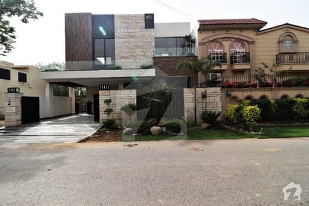11 Marla Mazhar Munir Design Modern Bungalow For Sale In Phase 4 11 Marla Mazhar Munir Design Modern Bungalow For Sale In Phase 4