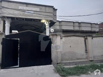 3150  Square Feet House In Bismillah Colony For Sale At Good Location