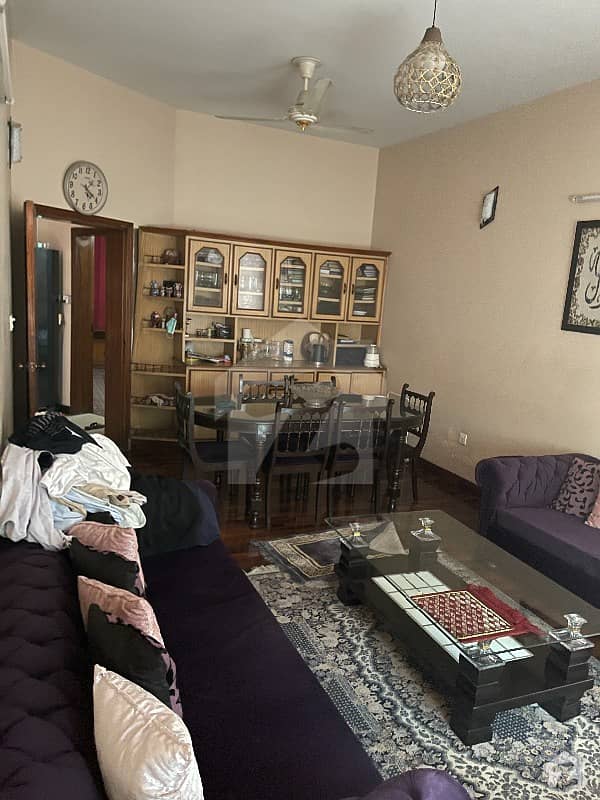 اسلامیہ پارک لاہور میں 4 کمروں کا 10 مرلہ مکان 3.4 کروڑ میں برائے فروخت۔