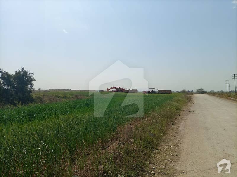 I 15 4 25x50 Top Location Level Plot For Sale