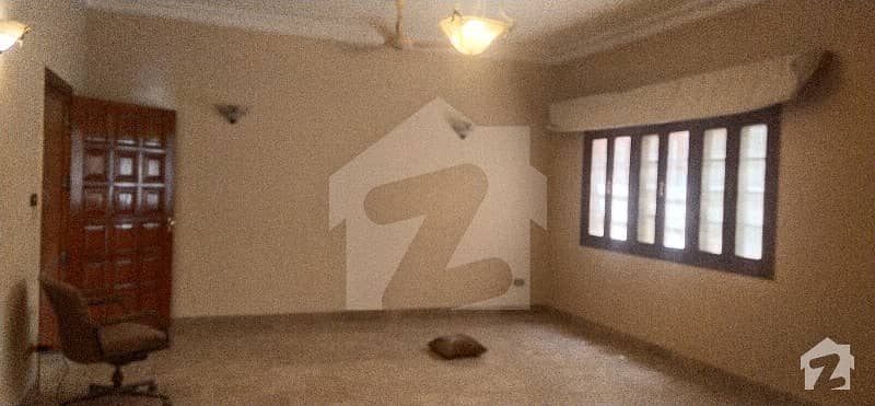 Bungalow Available For Rent Dha Phase 7  600yard With Basement