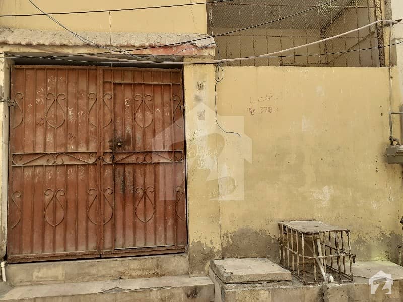 ڈی ایچ اے فیز 2 ڈی ایچ اے کراچی میں 8 کمروں کا 3 مرلہ مکان 1.2 کروڑ میں برائے فروخت۔