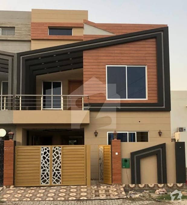 5 Marla New House Is Available For Sale in Sector E