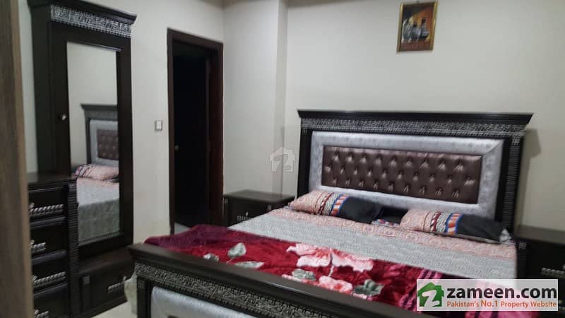 3 Beds Furnish Flat For Rent