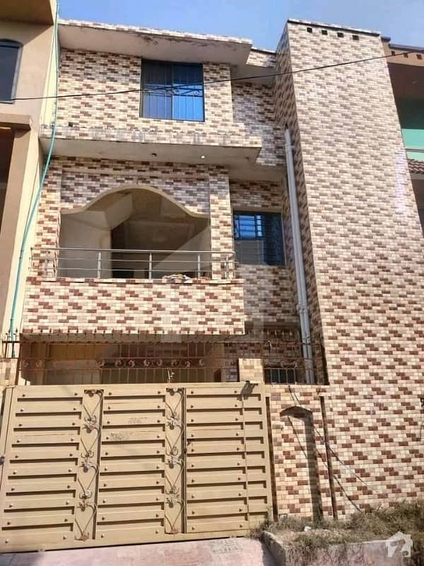 1125  Square Feet House In Meherban Colony For Rent