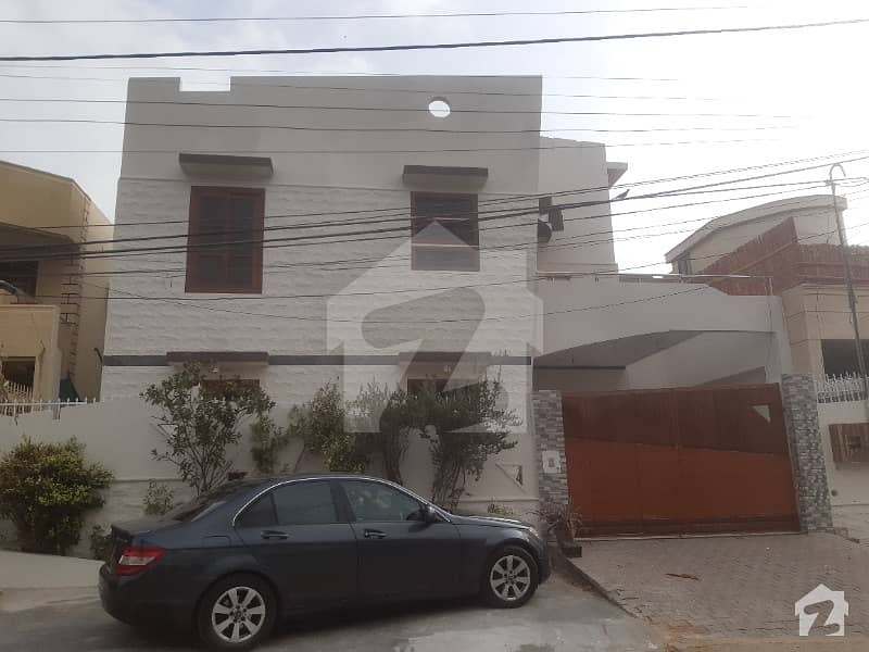 8 Year Old 300 Yard House With Basement For Rent Dha Phase 4