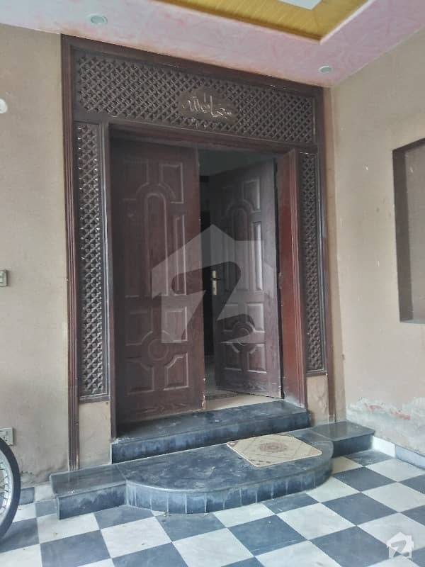 تلس پورہ لاہور میں 3 کمروں کا 2 مرلہ مکان 25 ہزار میں کرایہ پر دستیاب ہے۔