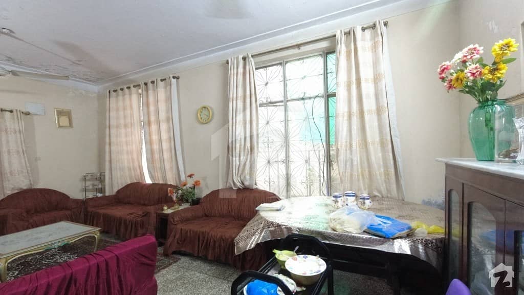 10 Marla House Is Available For Sale In Main Road Allama Iqbal Town Lahore 10 Marla House Is Available For Sale In Main Road Allama Iqbal Town Lahore