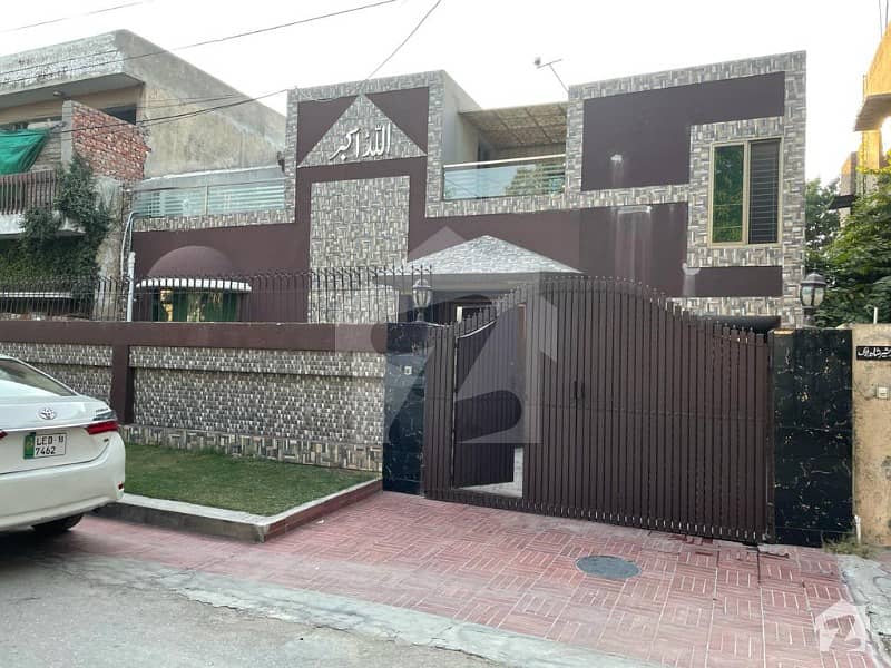 10 Marla Luxury House For Sale In Garden Town Sher Shah Block At Lahore