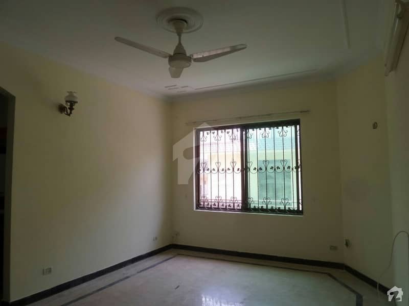 Get A 4 Marla Flat For Rent In Ayub Colony