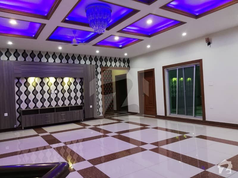 A Spacious 1 Kanal House In Jasmine Block Sector C Bahria Town Lahore