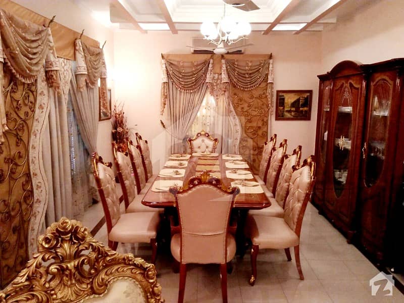 600 Sq Yds Well Maintained Fully Furnished House For Sale 600 Sq Yds Well Maintained Fully Furnished House For Sale