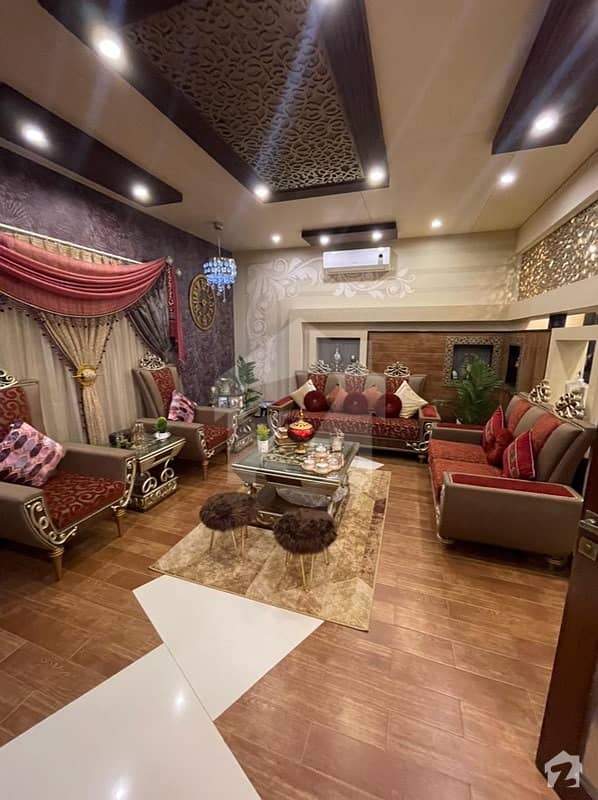 ڈی ایچ اے فیز 7 ڈی ایچ اے کراچی میں 6 کمروں کا 1 کنال مکان 11.99 کروڑ میں برائے فروخت۔