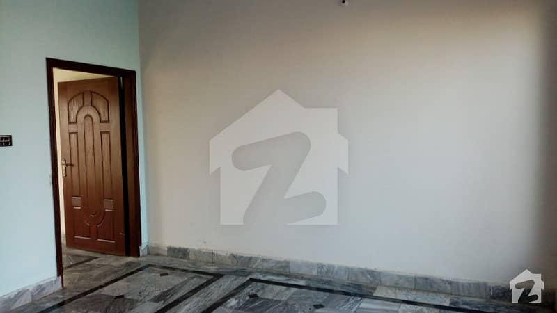 563  Square Feet House For Sale In Rs 3,500,000 Only