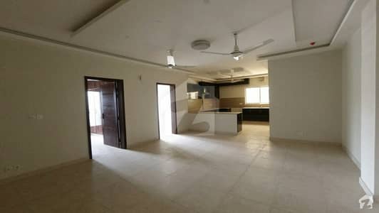 Beautiful & Peaceful Apartment For Sale in The Heart Of DHA Phase One