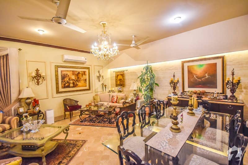 10 Marla Top Location Beautiful House With Basement For Sale Dha Phase 4