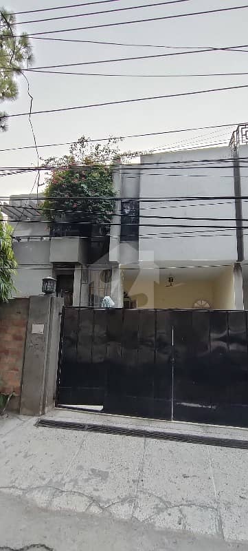 12 Marla Double Storey House For Sale In Main Boulevard Gulberg 2 Bridge Line Near Siddique Trade Centre Gulberg 2 Lahore