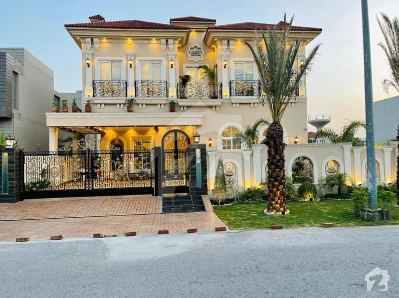 Brand New Luxury Royal Palace For Sale